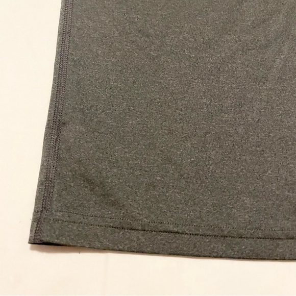 Under Armour Men's XL T-Shirt Compression Heatgear Shirt - Picture 13 of 14